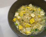 Foto langkah ke 3 dari resep Sayur Bening Toge Tahu.