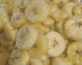 A picture of step 2 of Kele ka halwa.