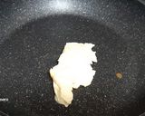 Foto del paso 2 de la receta: Filetes de gallo con salsa de aprovechamiento