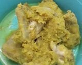 Foto langkah ke 2 dari resep Ayam Goreng lengkuas.