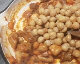 A picture of step 5 of Chickpea with mushrooms and lamb.