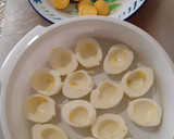 Foto del paso 1 de la receta: Huevos rellenos de champiñones