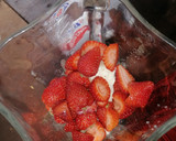 Foto del paso 2 de la receta: Bombones de chocolate con relleno de fresa 🍓 🍫