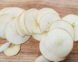 Foto del paso 1 de la receta: Chips de manzana con Tajín en freidora de aire