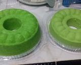 Foto langkah ke 5 dari resep Bolu pandan kukus.