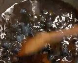 A picture of step 1 of Sloe syrup.