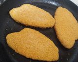 Foto del paso 2 de la receta: Milanesas de soja napolitanas con ensalada