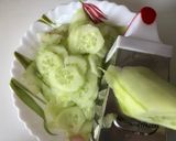 Uborkasaláta recept fázis 1 fotója