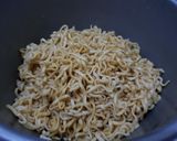 Foto langkah ke 4 dari resep Bakmi Jawa Mie Pipih Pedas Dengan Tempe dan Chicken Nugget.