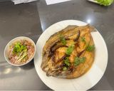 A picture of step 5 of Pla Krapong Tod Nam Pla - Fried Sea Bass with Mango Salad - Woowwwweeeee - Amazing - Enjoy :P.