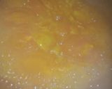 A picture of step 1 of Aloo matter chicken shorba.