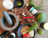 A picture of step 1 of Thai green Papaya salad.