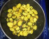 साग आलू की सब्जी(Saag aloo ki sabzi recipe in Hindi) रेसिपी चरण 4 फोटो