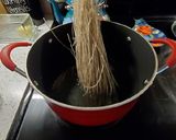 A picture of step 3 of Japchae.