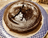Foto del paso 5 de la receta: Tarta de plátano y chocolate cremosa con base de galletas de centeno