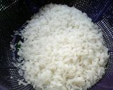 Foto del paso 8 de la receta: Filetes de cerdo encebollado con arroz al cilantro y apio
