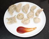 वेजिटेबल मोमोज (vegetable momos recipe in Hindi) रेसिपी चरण 7 फोटो