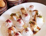 A picture of step 7 of Dahi Vada.