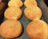 Kovászos zsemle recept fázis 5 fotója
