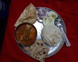 A picture of step 6 of Aloo matar gravy with jeera rice.