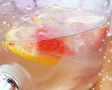 Une image de l'étape 3 de Eau détox fraises 🍓 citrons 🍋.