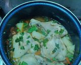Foto del paso 3 de la receta: Guiso jugoso de pollo🍗
