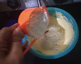 A picture of step 3 of Custard Cookies.