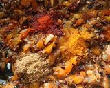 A picture of step 4 of Achari Lauki Chana Dal.