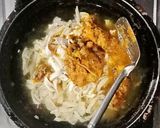 Foto langkah ke 2 dari resep Ayam suwir Bumbu Jangkep(kuning).