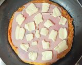 Foto del paso 3 de la receta: Tortilla de fideos a la pizza 🍝