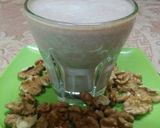 A picture of step 2 of Walnut Chickoo Shake.