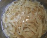 Foto del paso 1 de la receta: Pasta seca (nidos) con espinacas