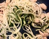 Foto del paso 7 de la receta: Spaghetti de calabacín 🥒 con pollo 🍗 y chipotle 🌶 en la airfryer