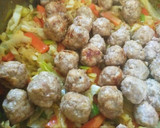 Foto del paso 4 de la receta: Sopa de Repollo con Albóndigas estilo oriental