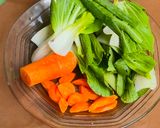 Foto langkah ke 1 dari resep Cah Sayur Segar.