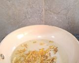 Foto langkah ke 3 dari resep Soup Ikan Kakap Sayur Asin.