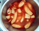 A picture of step 4 of Mashed bananas with potatoes.