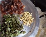 A picture of step 2 of Paan Chocolate Fudge.