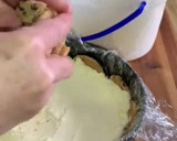 Foto del paso 4 de la receta: Pastel De Nieve de Vainilla con Galletas Chispas de Chocolate