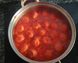 Foto del paso 4 de la receta Albóndigas de cerdo con salsa de tomate y zanahoria