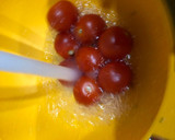 Foto del paso 2 de la receta: Rape a la plancha con guarnición de espárragos salteados y tomate cherry