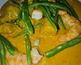 Foto del paso 5 de la receta: Langostinos con mix de curry y fideos de judías verdes