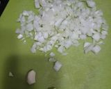 Foto del paso 1 de la receta: Pollo en pepitoria
