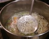 A picture of step 4 of Fish Stock - Fumet de Peix.
