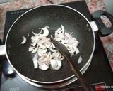 A picture of step 1 of Aloo Paneer Korma.