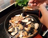 Foto langkah ke 5 dari resep Brokoli Bakso Saus Tiram.