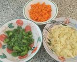Foto del paso 5 de la receta: Cintas con verduras al dente y camarones
