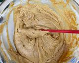 A picture of step 2 of Caramel Cardamom cake rusk (wheat flour).