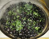 Foto del paso 3 de la receta: Arroz 🍚 tapado 🇵🇪 con Caraotas 🇻🇪