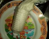 A picture of step 1 of Marble doll cake without baking.